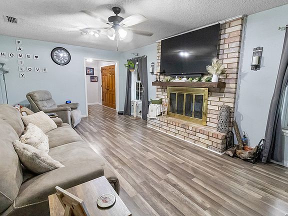 4th image of 34 Encino Loma