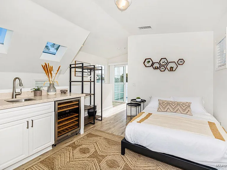 1452 Reed Ave — Photo 43