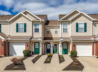 9282 Greenery Ct, Loveland, OH