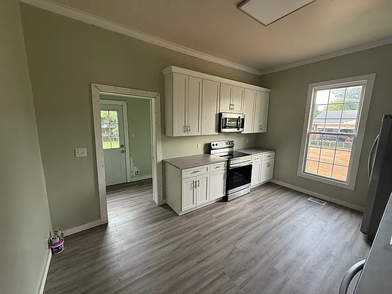 217 West St — Photo 10