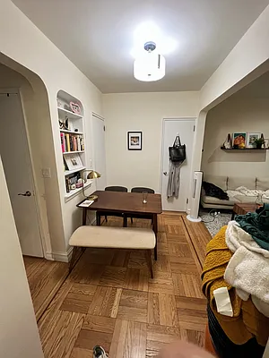 Rented by Apartment Luxe Realty Group, Inc | media 21