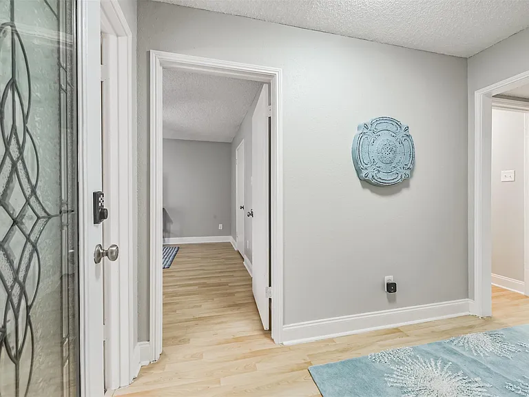 14111 Misty Meadow Ln — Photo 5