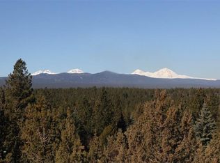 2855 NW Horizon Dr, Bend, OR 97703