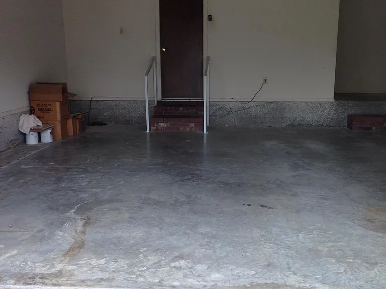 8107 Williamsburg Rd — Photo 4
