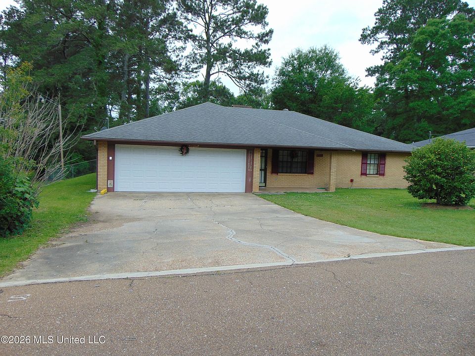 1st image of 1022 Prairie Ln