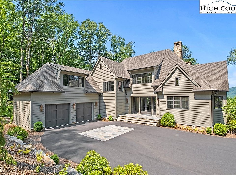 1st image of 322 Hemlock Drive