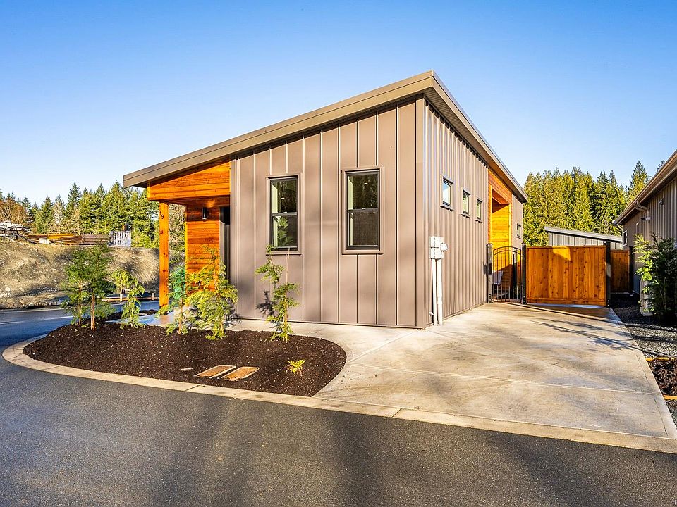 1st image of 3025 Royston Rd #22