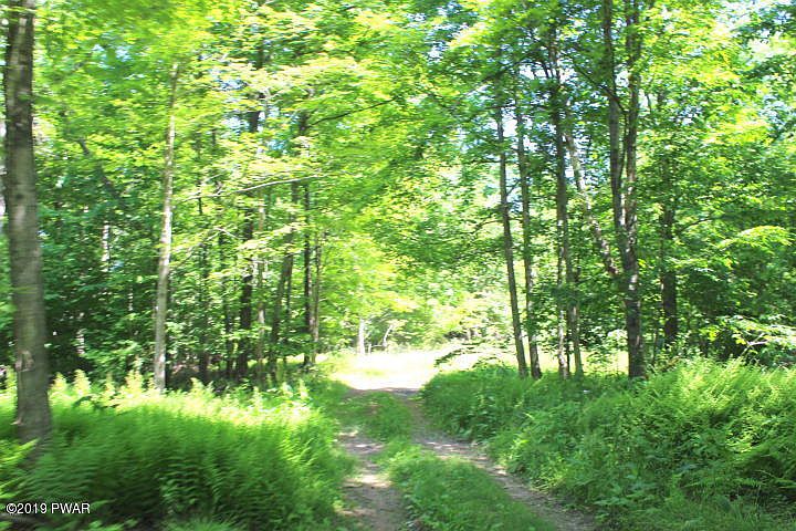 2nd image of 1698 Great Bend Tpke