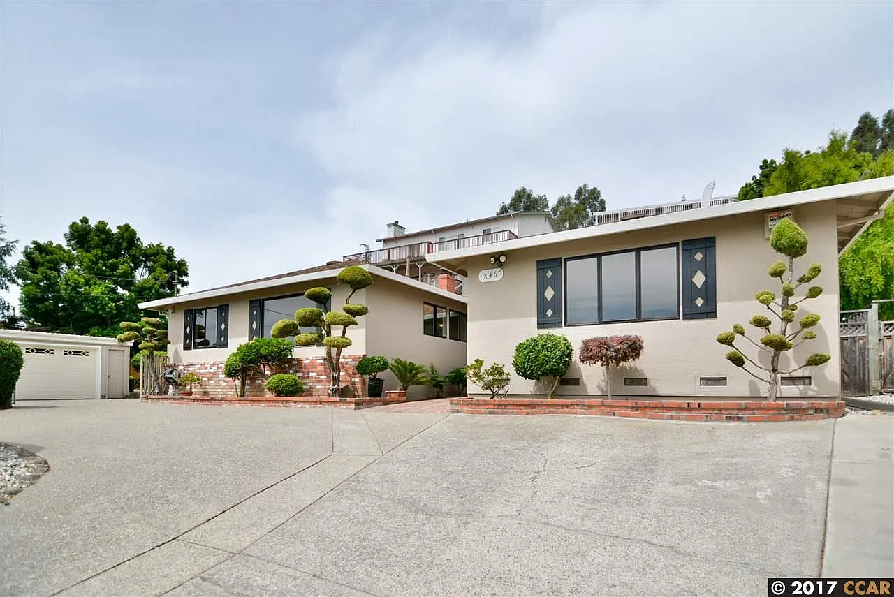 18465 Carlton Ave photo 1