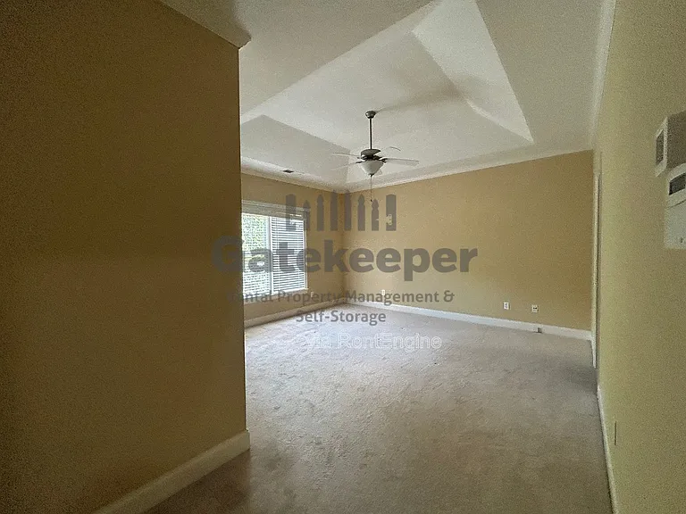 106 Lexington Vlg — Photo 8