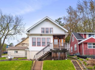 1203 E 11th St, Duluth, MN 55805