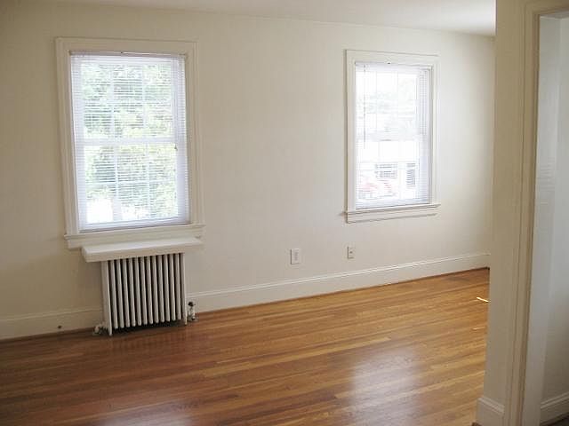 1st image of 715 William St