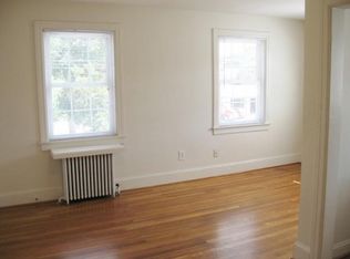 715 William St, Fredericksburg, VA 22401