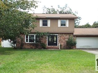 1800 Camellia Dr, Waycross, GA 31501