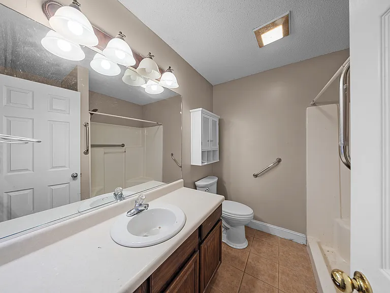 346 Hawthorne Oaks Way — Photo 11