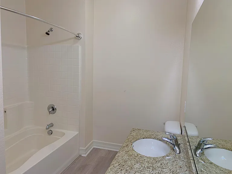 550 Park Blvd #2407 — Photo 8