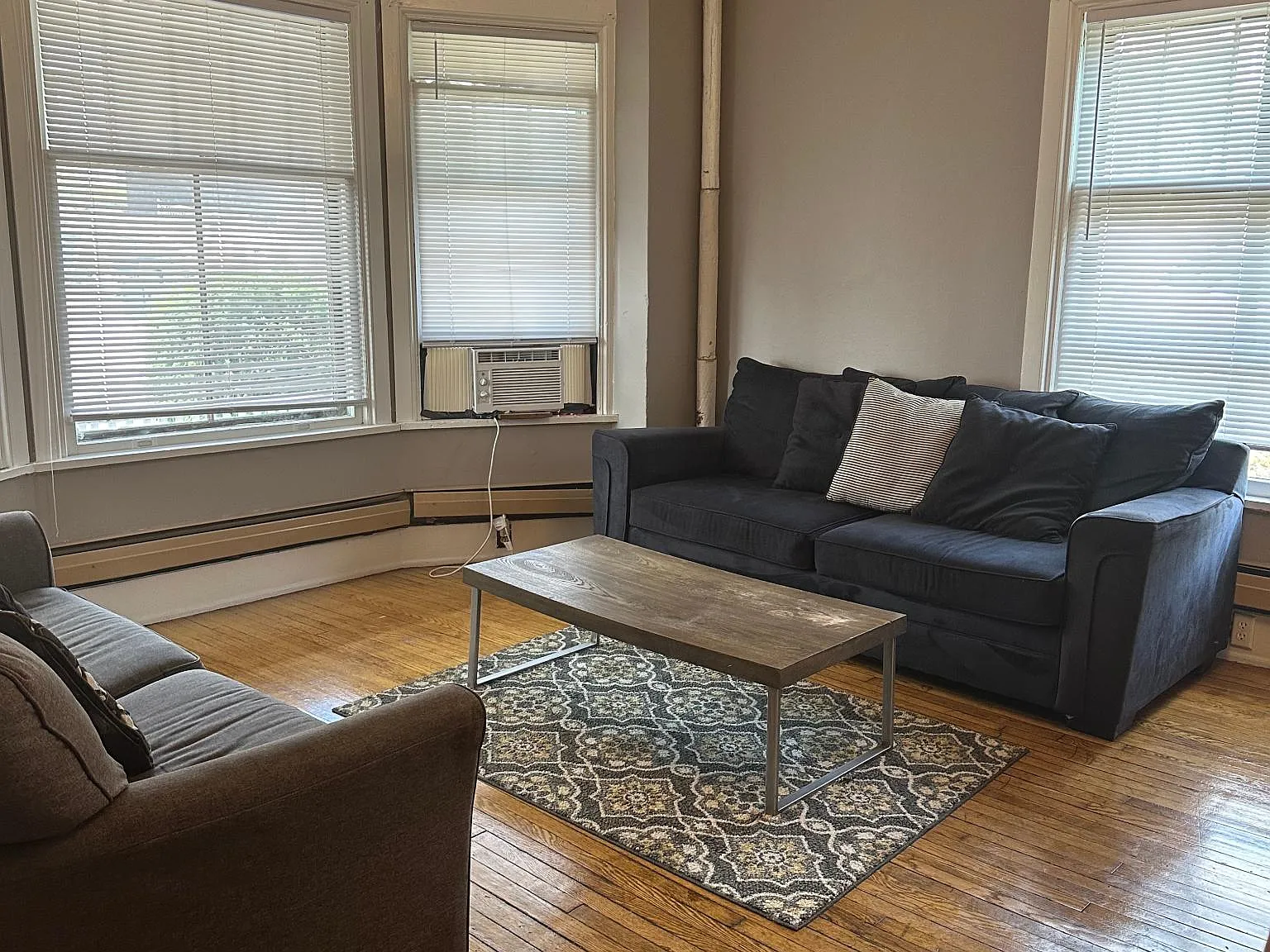 105 Bool St — Photo 3