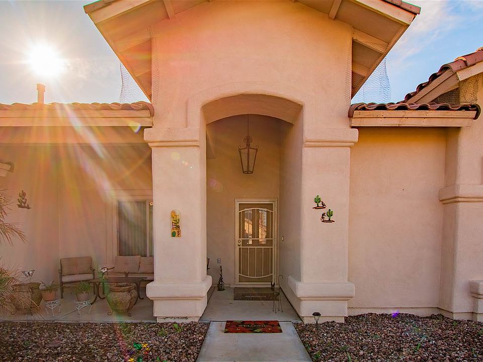 1st image of 10763 E 39th Pl