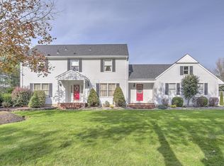 14 Fox Run, Monroe Township, NJ 08831