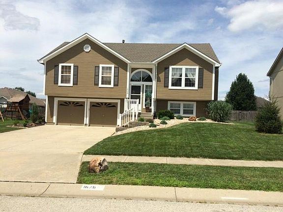 2nd image of 1628 SE Dalton Dr
