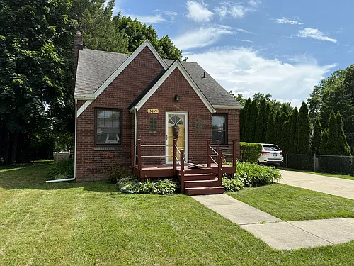 3659 Oakshire Dr Photo 1