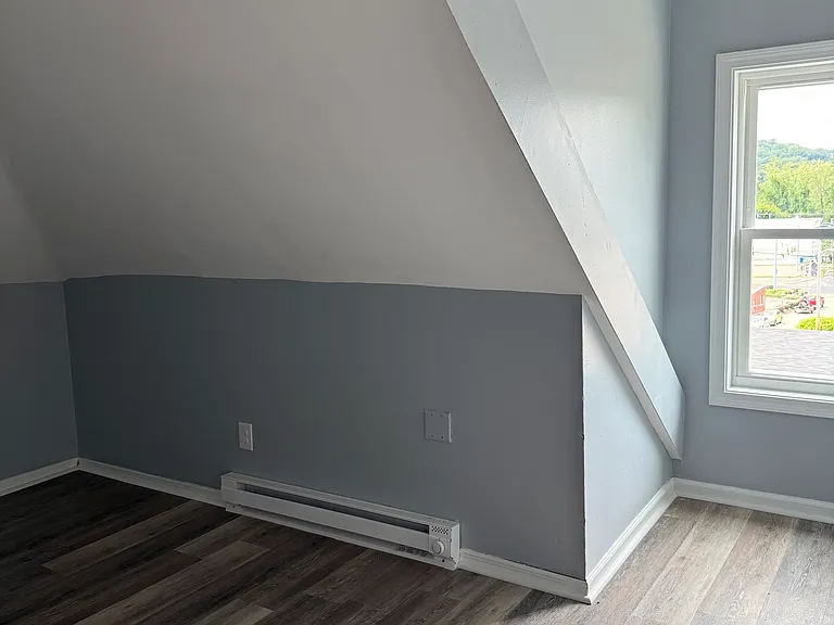 44 Gilbert St — Photo 11