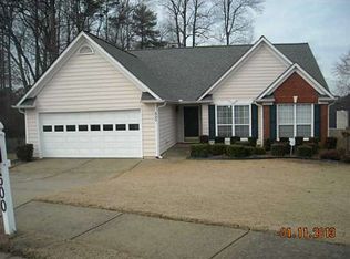 600 Avalon Forest Dr, Lawrenceville, GA 30044