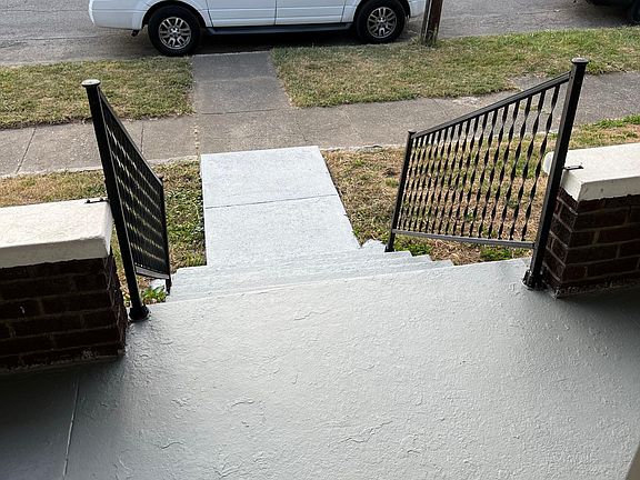 Front view of street from front door.