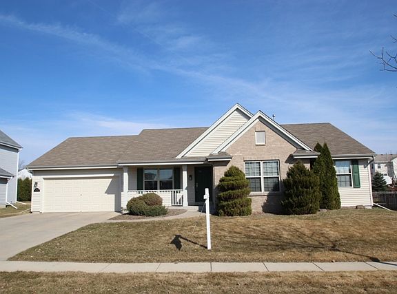 2nd image of 603 Bridlewood Ln