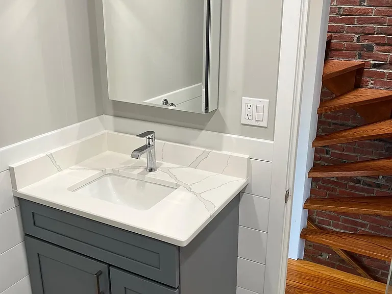 712 Addison St — Photo 13