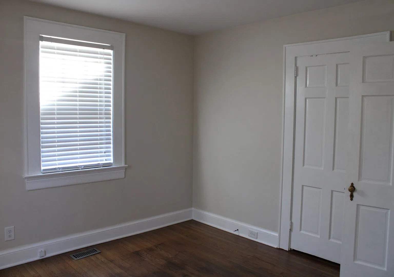 1804 Anderson Street — Photo 2