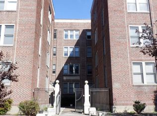 200 W 31st St APT 201, Norfolk, VA 23504