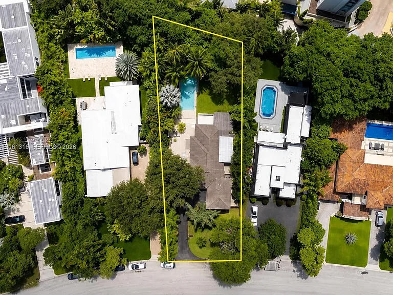 560 Sabal Palm Rd — Photo 10