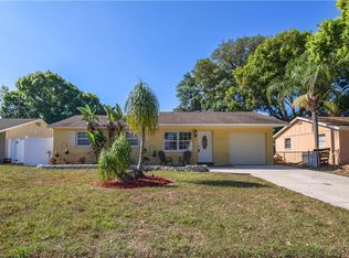 8454 91st Ter, Seminole, FL 33777
