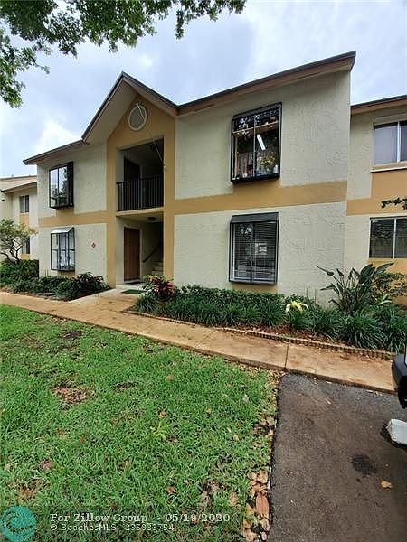 1st image of 717 Gardens Dr APT 104