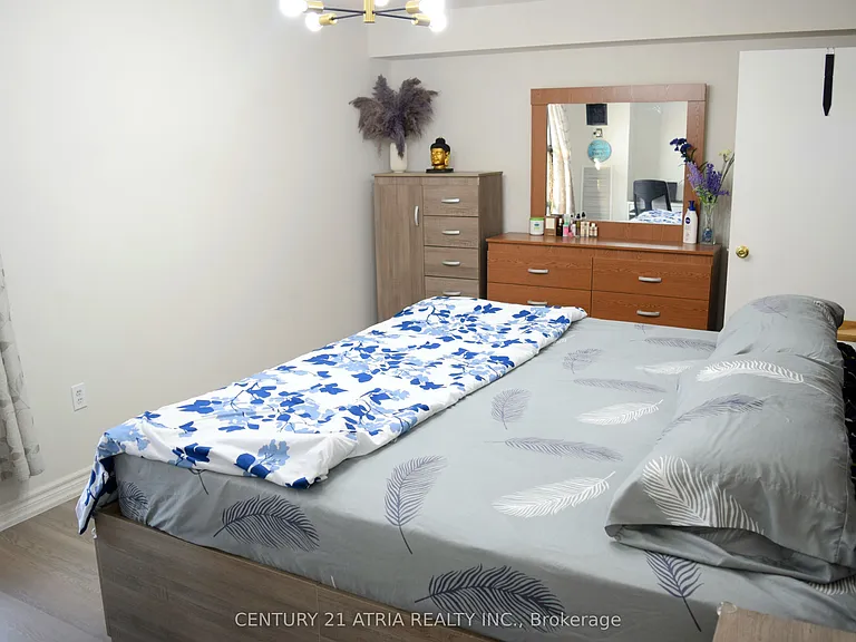 17 Knightsbridge Rd #506 — Photo 16