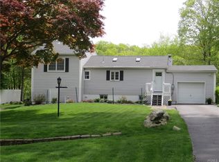 50 Ruth Rd, Cortlandt Manor, NY 10567