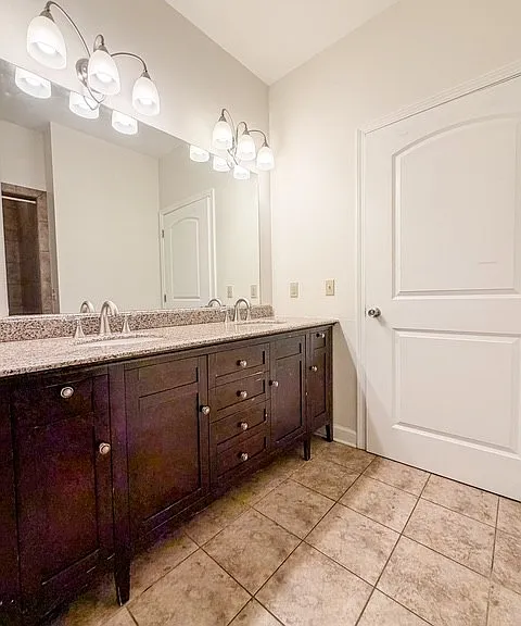 1077 Claylick Rd — Photo 21