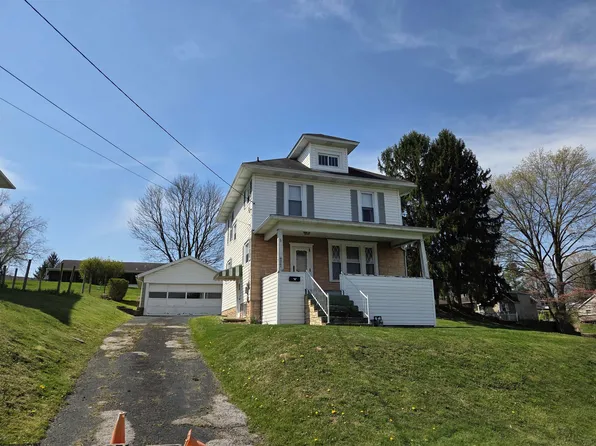 477 Wisconsin Ave, Westover, WV 26501