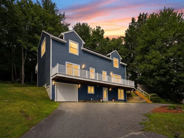 70 High St, Monson, MA 01057