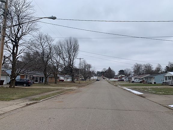 5th image of 170 Kinkel Ave