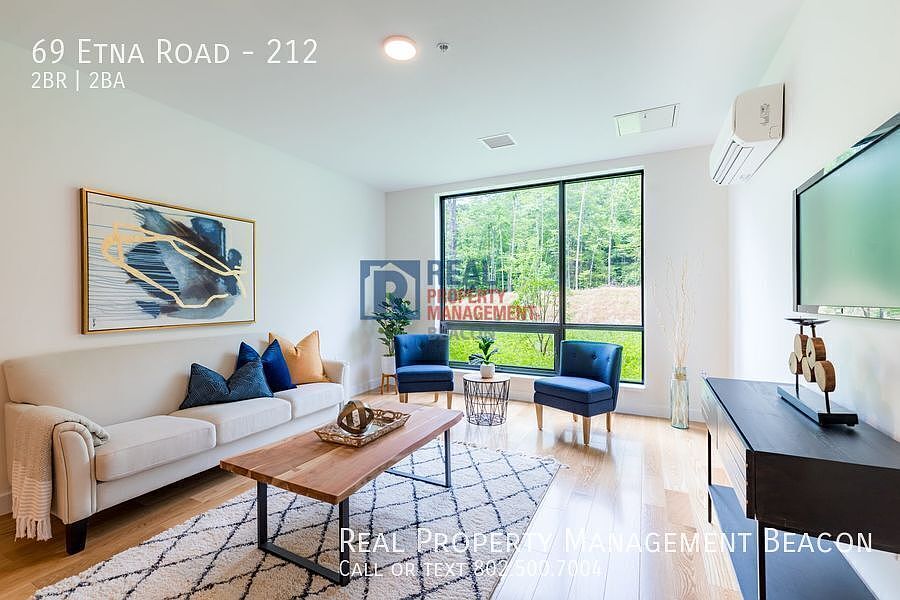 1st image of 69 Etna Rd #212