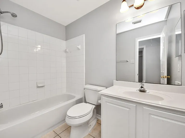16526 Cairngrove Ln — Photo 25
