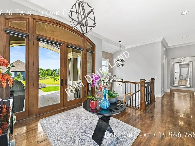 1626 Twisted Oak Ct — Photo 45