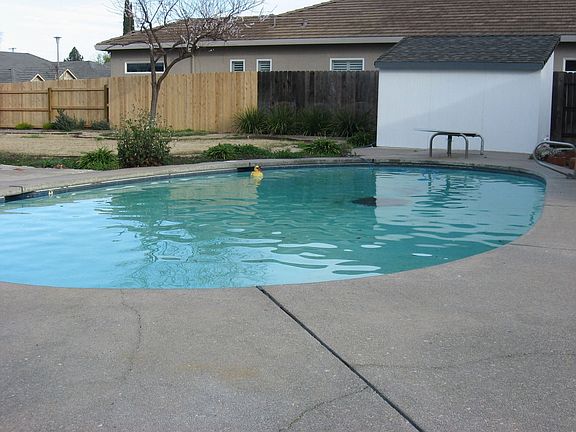 4th image of 5141 Cypress Ave