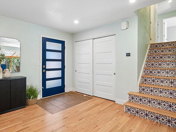 4th image of 4955 Cornwall Dr