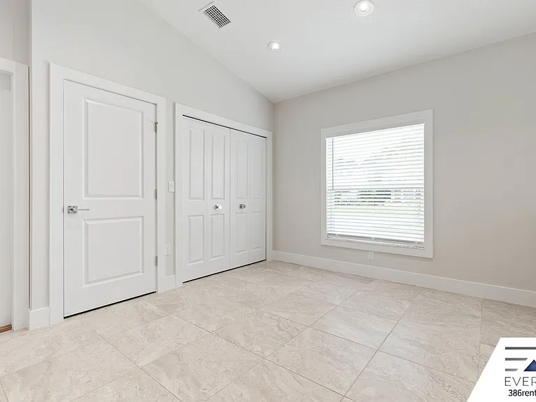 22 Woodlyn Ln — Photo 13