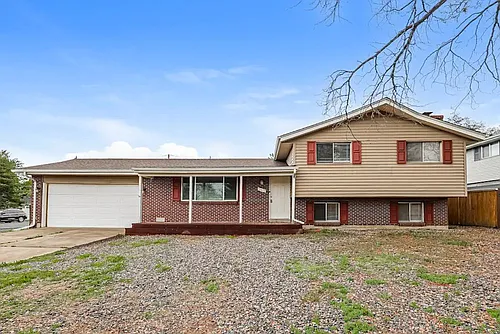 128256 E Virginia Pl Photo 1