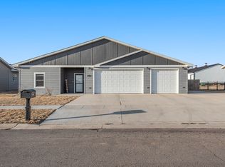 610 Discovery St, Colman, SD 57017