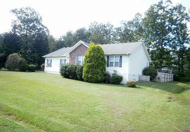 1st image of 70 Calloway Dr